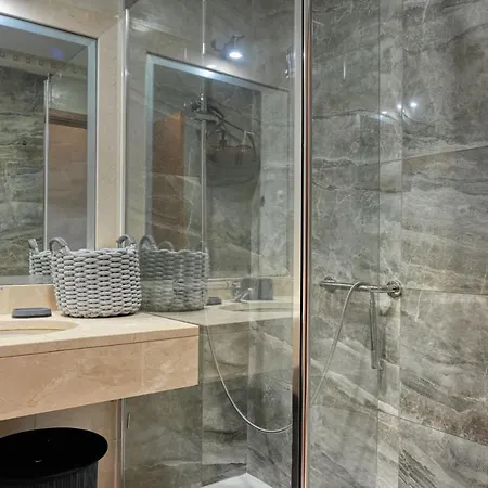 Forum Escape, A In Madeira 푼샬