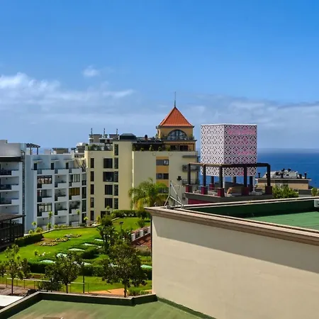 Forum Escape, A In Madeira * Funchal (Madeira)