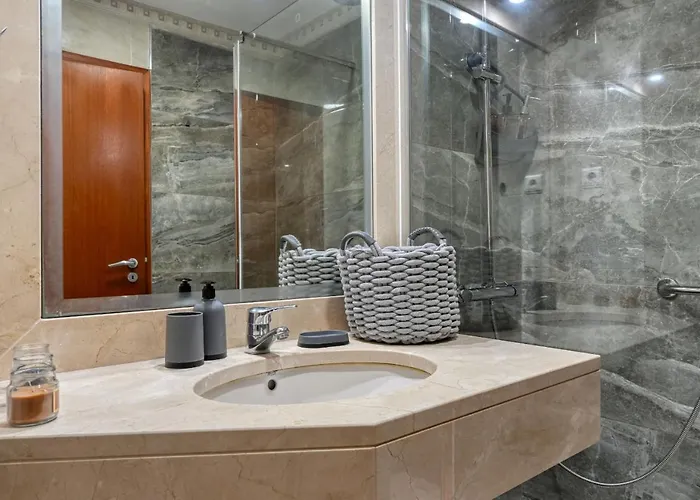 Forum Escape, A In Madeira Apartment